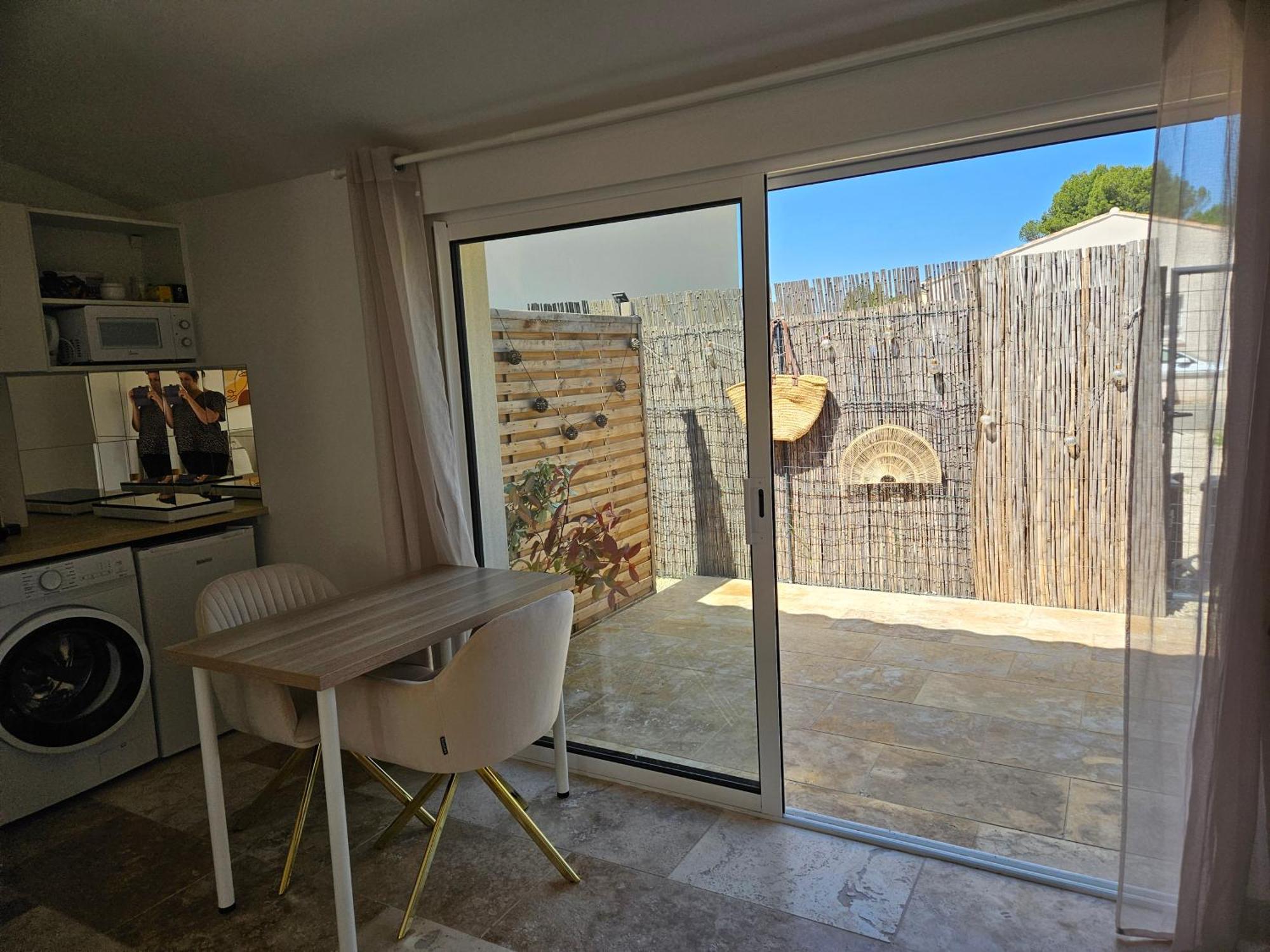 Havre De Paix Climatise Vers Gordes - Spa & Nature Beaumettes Exterior photo